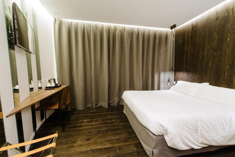 Atypik Hotel Clichy Exterior foto