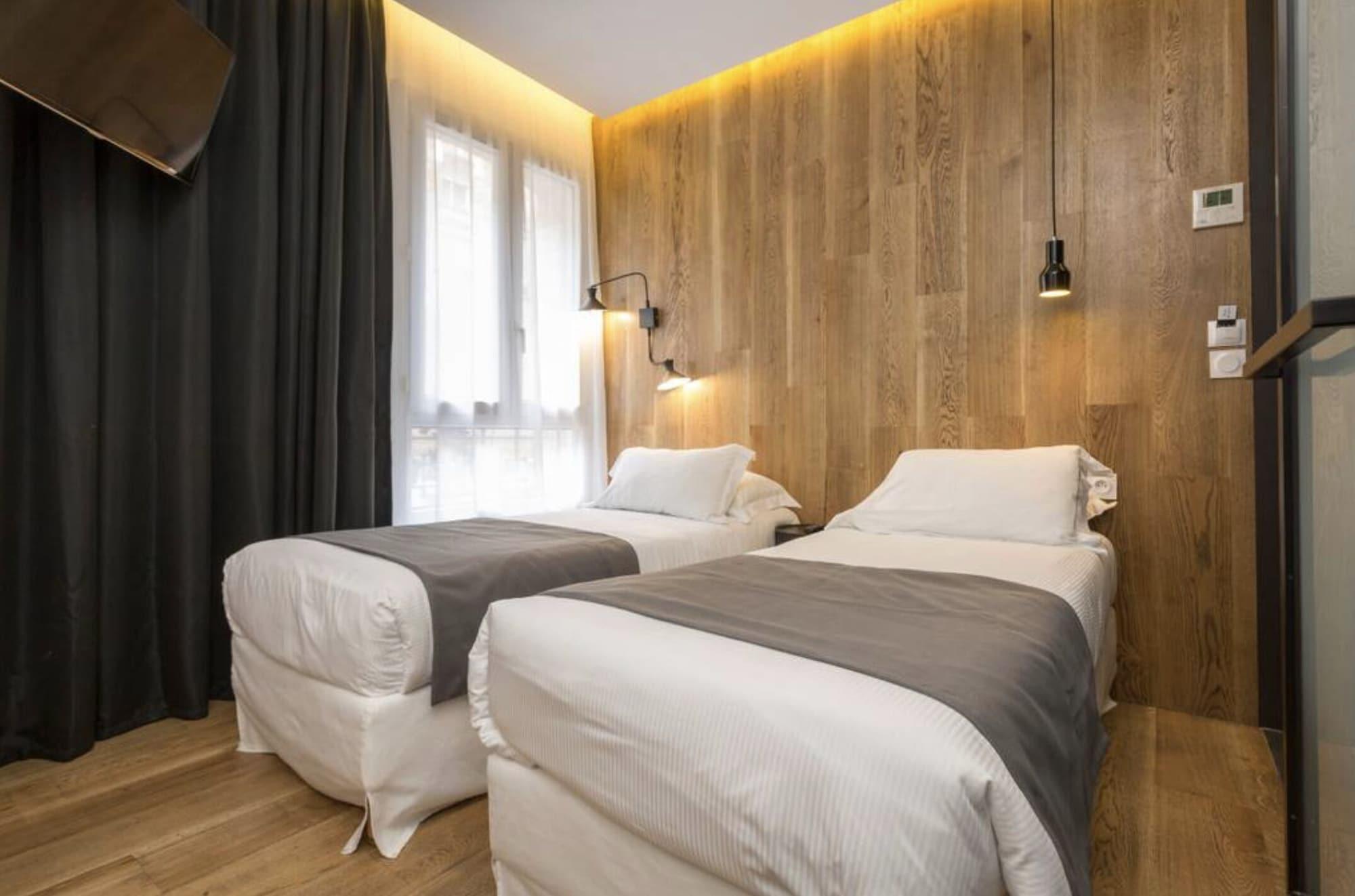 Atypik Hotel Clichy Exterior foto